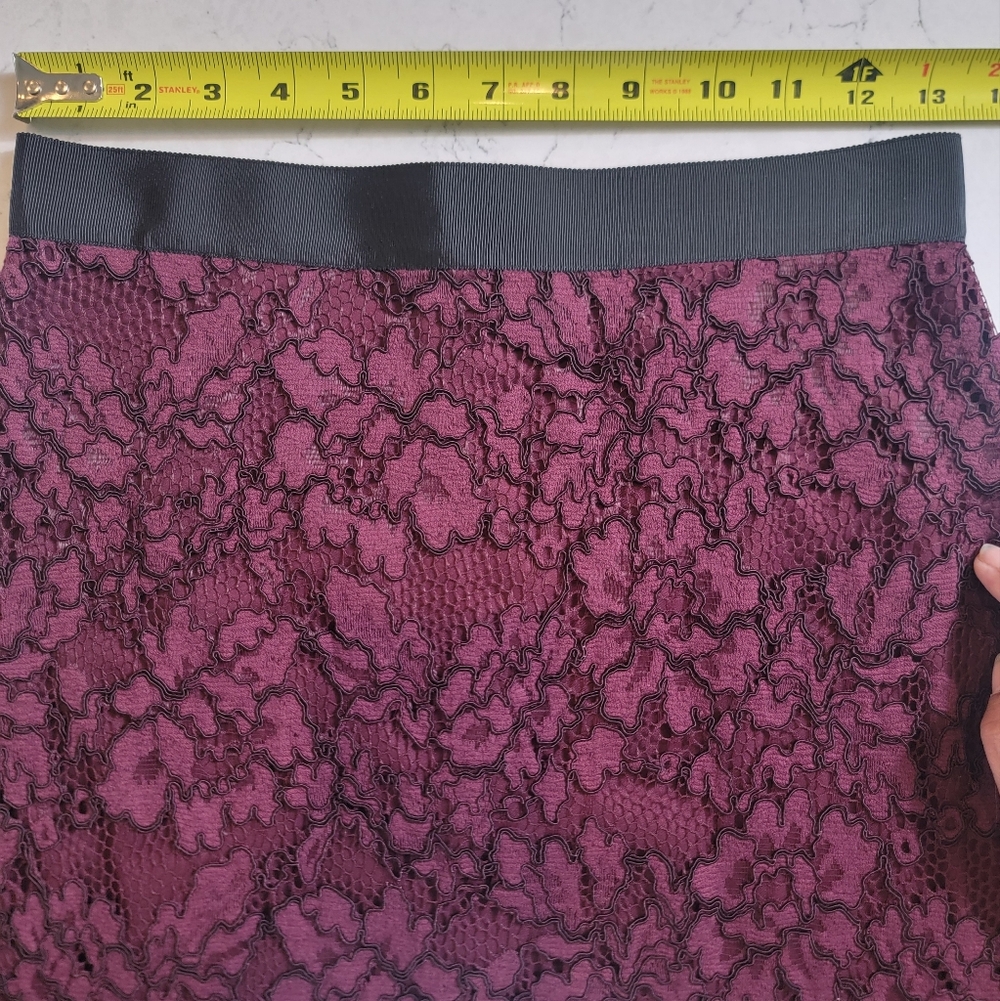 Alexis Lace Midi Skirt Pleated Hem Romantic Coquette Size Small burgandy & black - Picture 7 of 12
